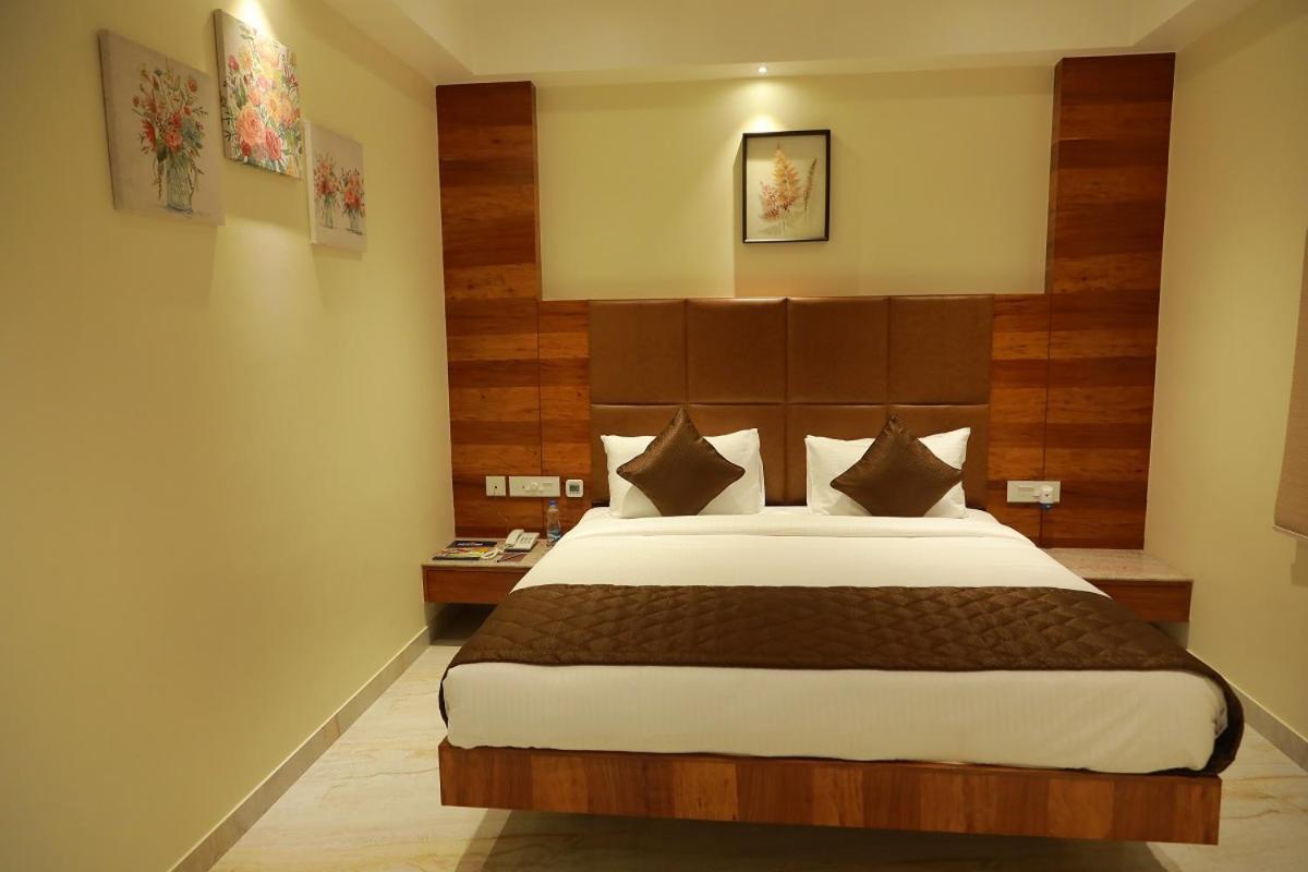 Hotel Amoha Tiruvannāmalai Exterior foto
